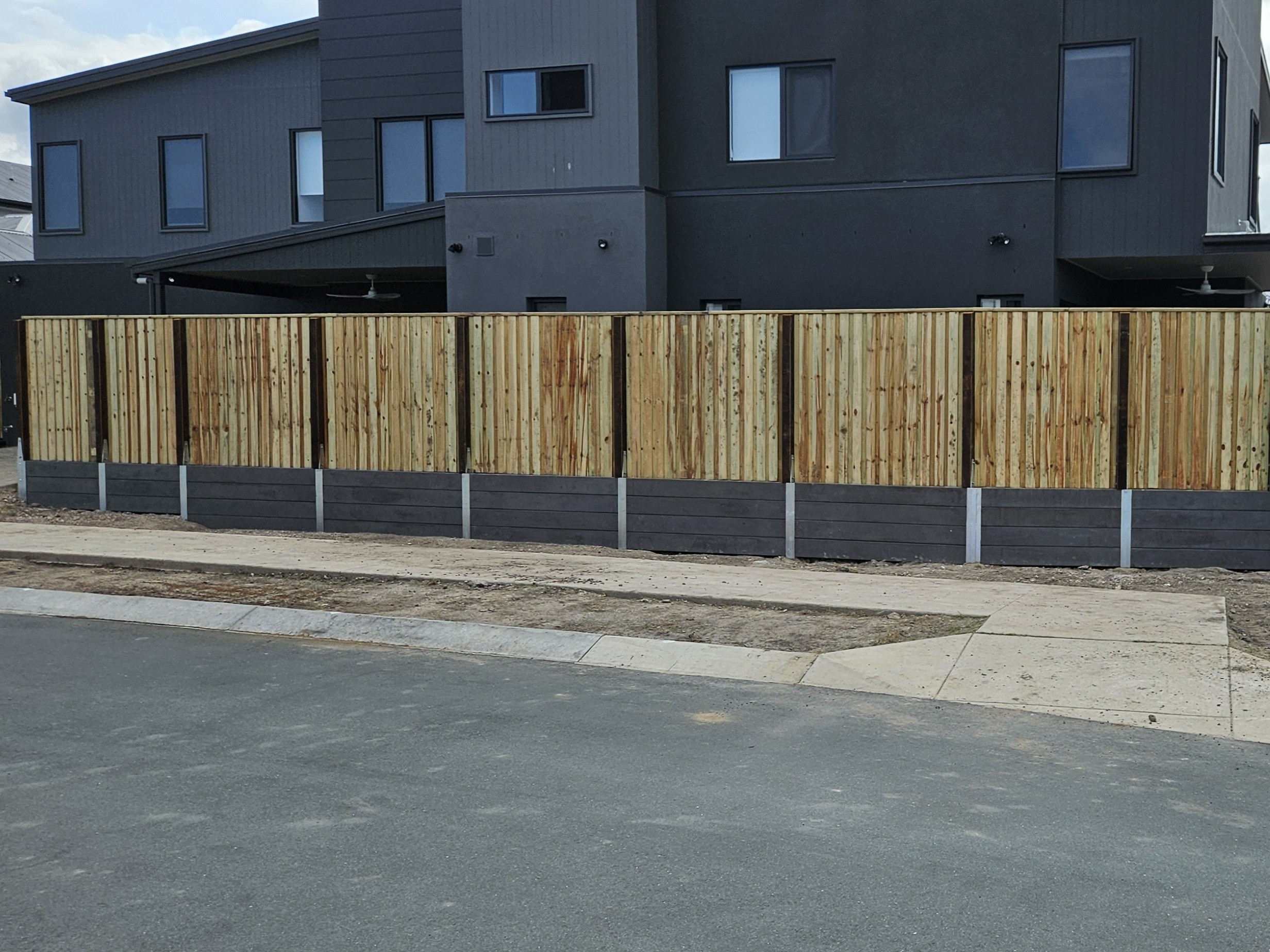 Concrete Retaining Wall4to3